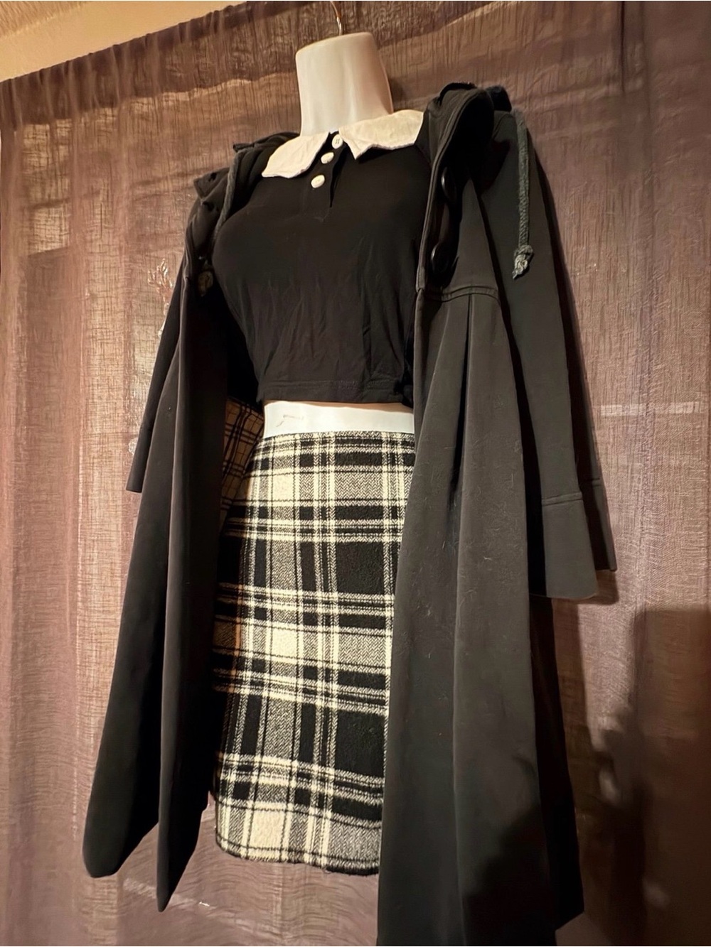 Audrey vintage boutique babydoll coat (with detachable hoodie and pockets)